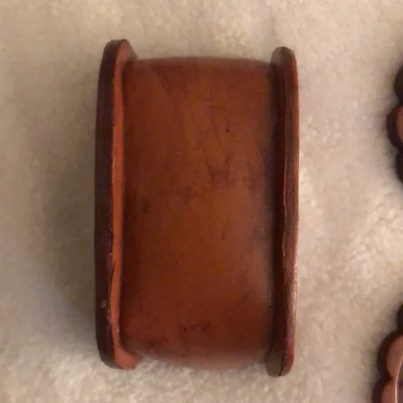Vintage leather llama 🦙 Coasters​ - Picture 7 of 8